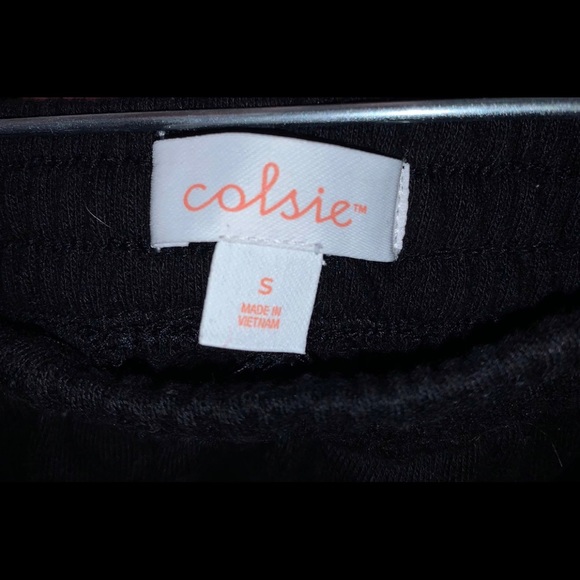 Shorts - Picture 2 of 2